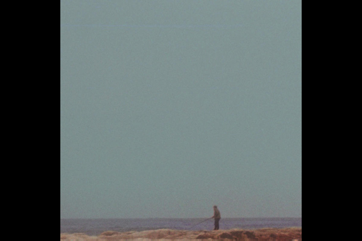 韓国発。ポップ&ストレンジ「空中泥棒」