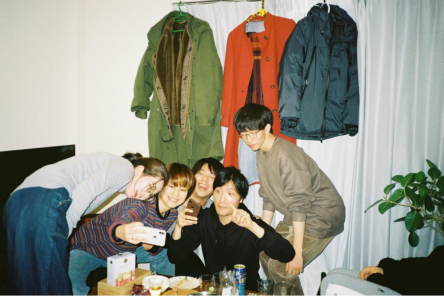 無色の日常を鮮やかに色づける「阿佐ヶ谷ロマンティクス」