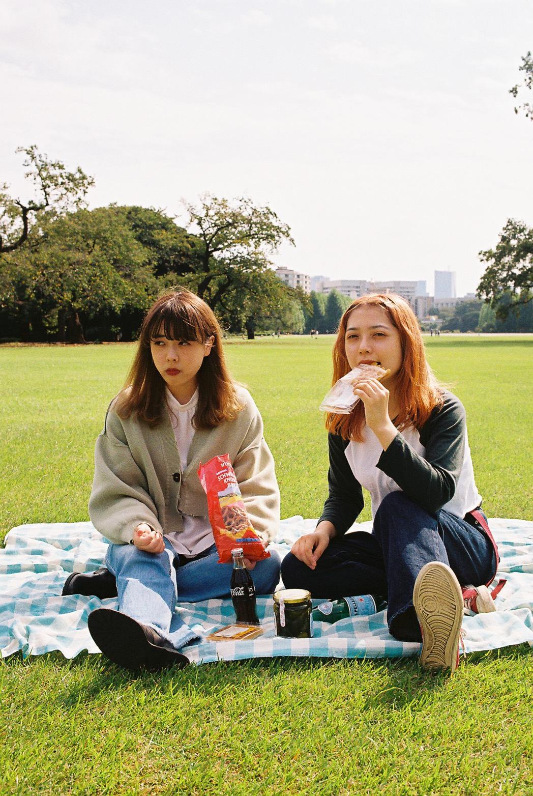 LIGHTERS アー写.jpg