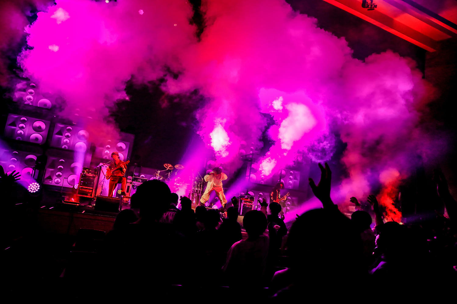 THE ORAL CIGARETTES、ここから始まる新たな〈番狂わせ〉の幕開けとなる初全国ホールツアーがスタート！