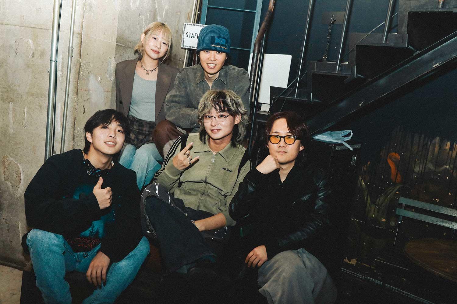 DURDN・VivaOla・Rol3ert全組がバンドセットで共演！それぞれの発火点となった夜「HOTSPOT Vol.1」