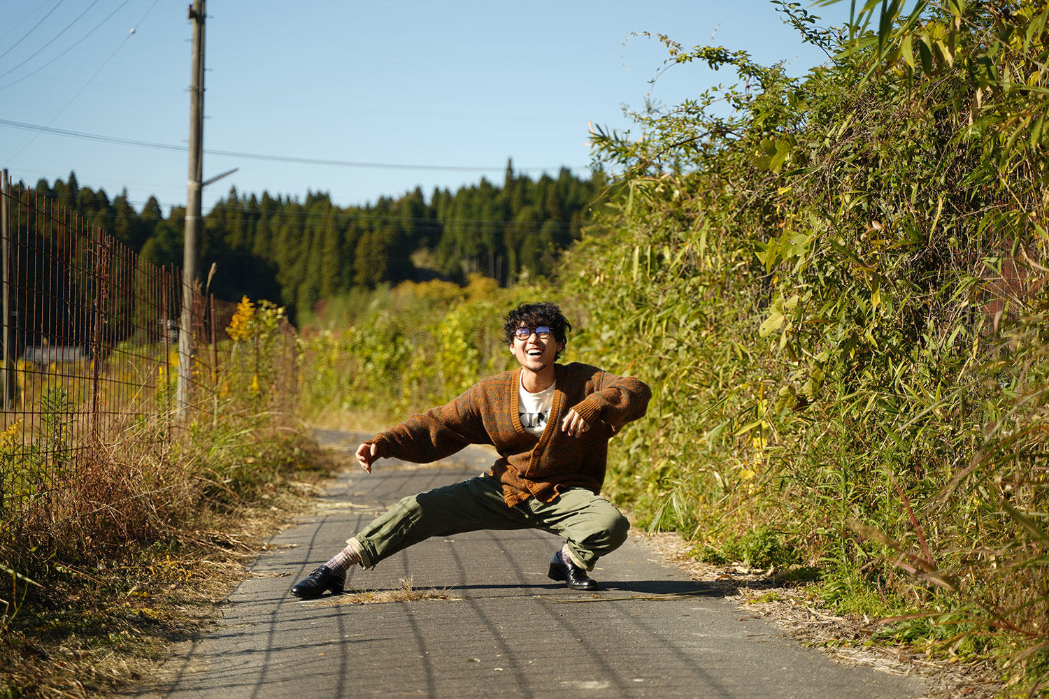 京都ロックンロール歌謡バンド・杉野菊キャラバン音楽隊、新曲「季節風」12月11日に配信リリース