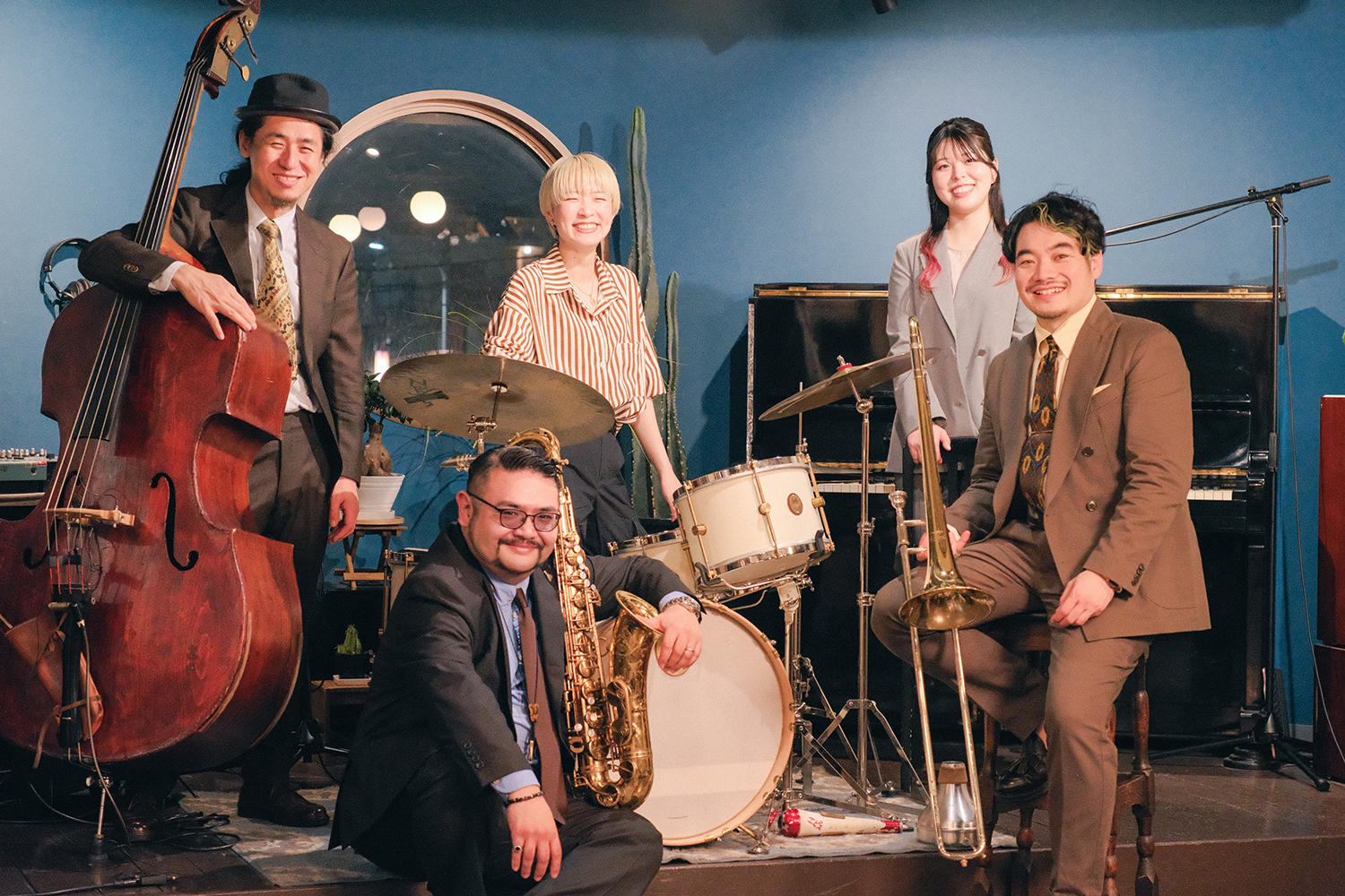 ジャズバンドepice、ドラマーでボーカルの利光玲奈が歌い上げる「In The Wee Small Hours Of The Morning」デジタルリリース