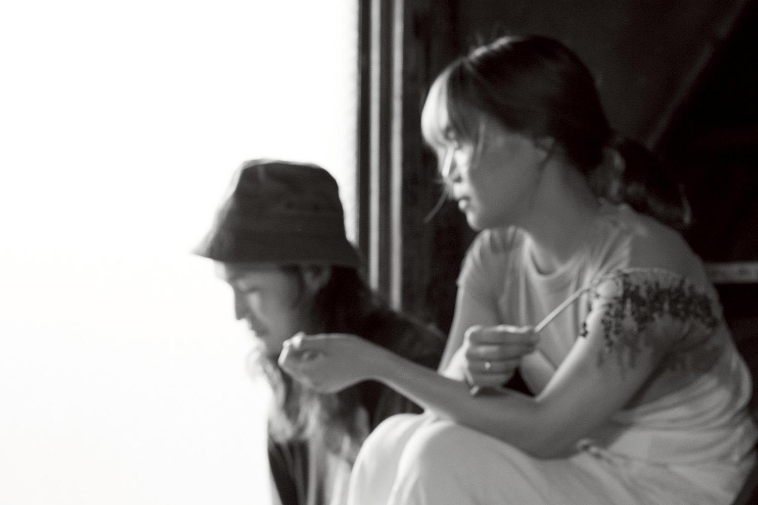 伊神柚子（Vocal）と杉本亮（Piano）によるユニットnai sê、ワンマンライブを前に2nd配信シングル「耳だけ残して」リリース