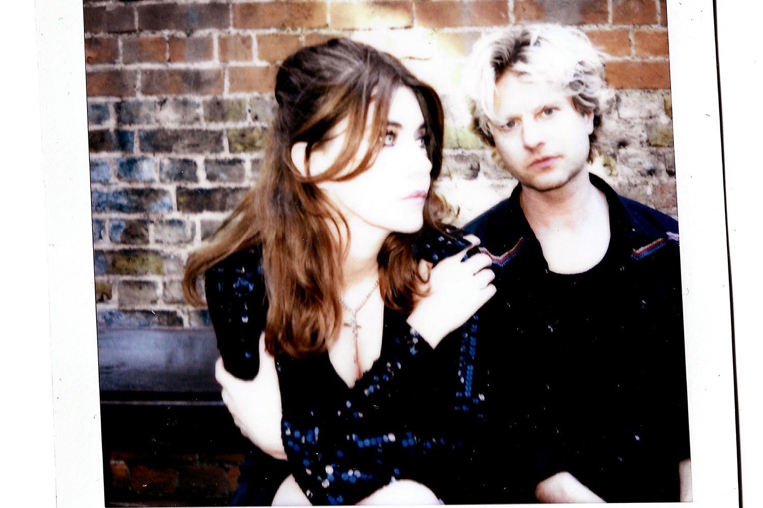 Blood Red Shoes、 今年4作目となる2曲シングル「Don't Say A Word / Useless Sentiment」リリース！