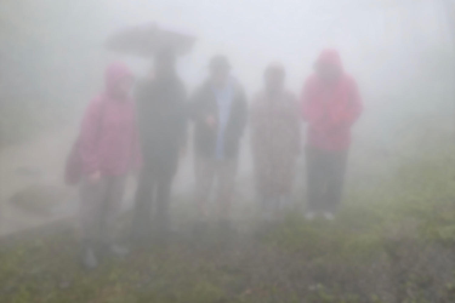 和田彩花らによるLOLOET、自らの音楽の二面性を表現した初のコンセプトEP「at dusk」配信リリース