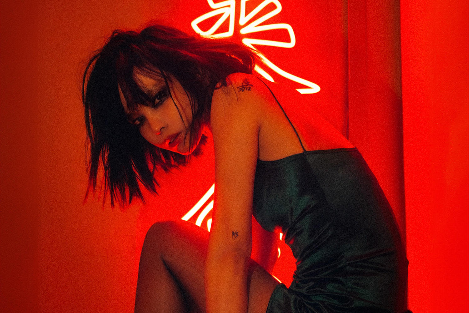 RIS-707、Nessによるリミックス第2弾「TASER ME [変圧 Remix]」MV公開＆BSよしもと番組エンディングテーマに決定