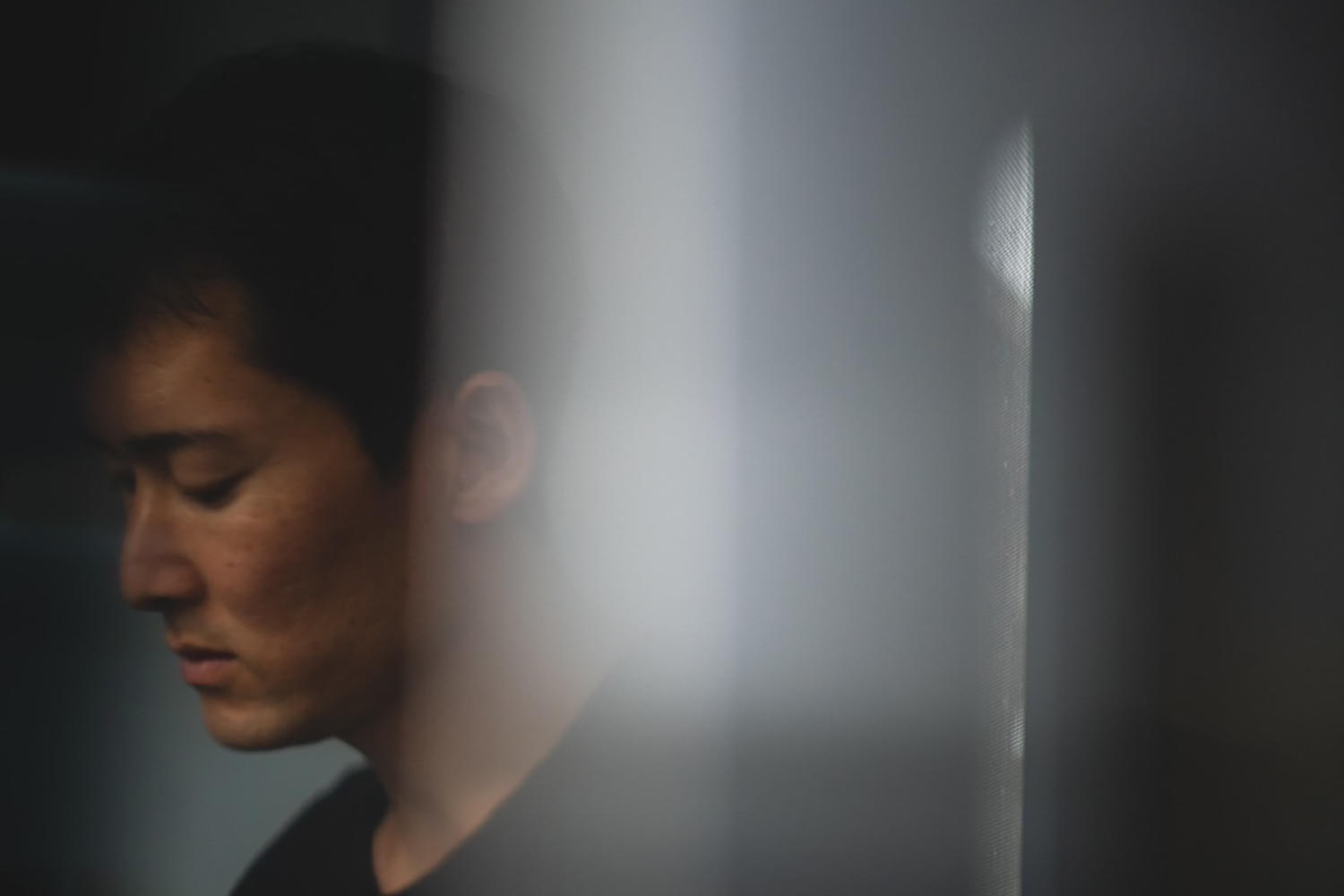 Shimon Hoshino、ピアノを主軸にしたlofi-beatとアンビエントサウンドが静かに折り重なる「Études océaniques」リリース