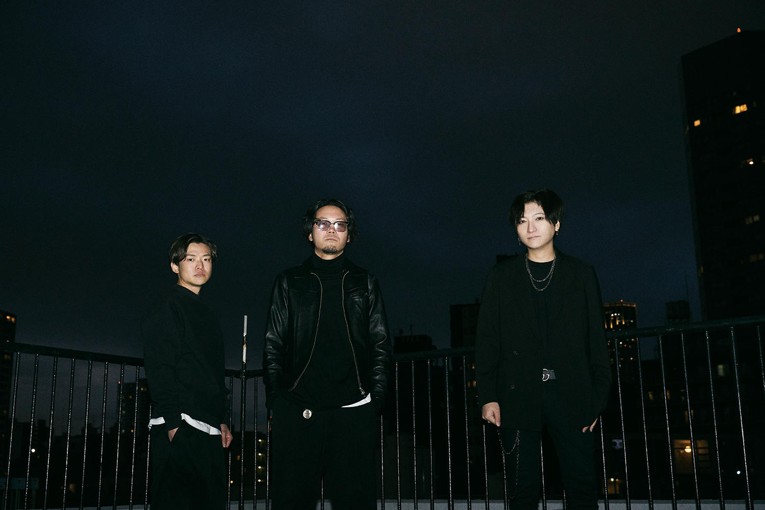 「Brutal Solid Noise Rockin' from Tokyo, Japan」を標榜して活動するロックバンドAKUTAGAWA FANCLUB、大胆にシーケンスを導入した新曲「voodoo empire」を5月6日（水）にデジタルリリース