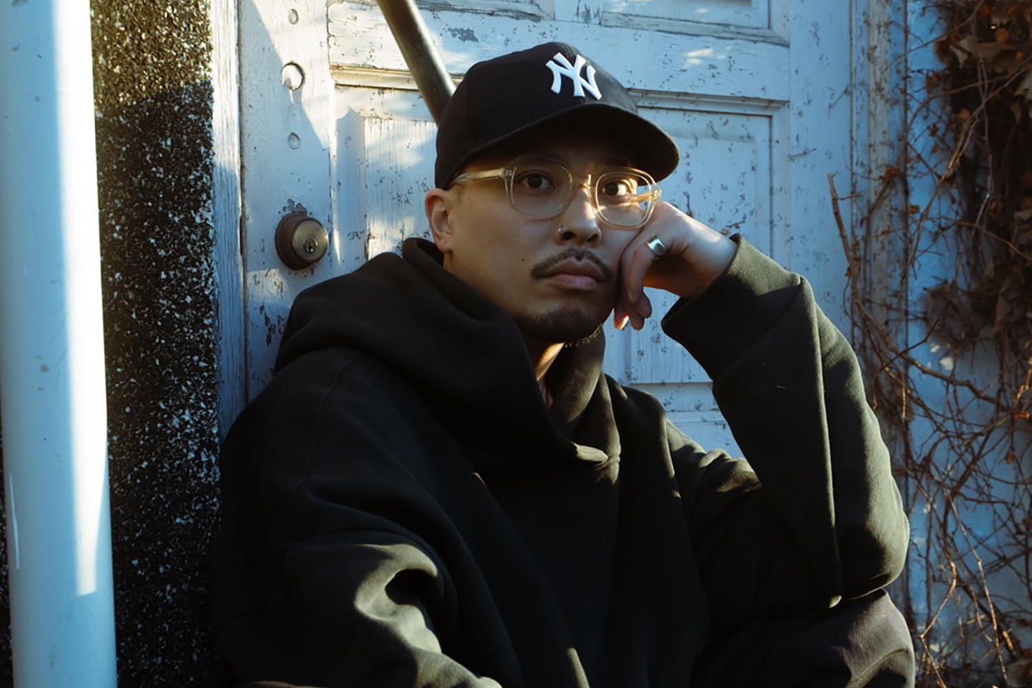 es the showy steez、生音にこだわった3ヶ月連続リリース第1弾「In my room」デジタルリリース＆スタジオライブ映像も公開！