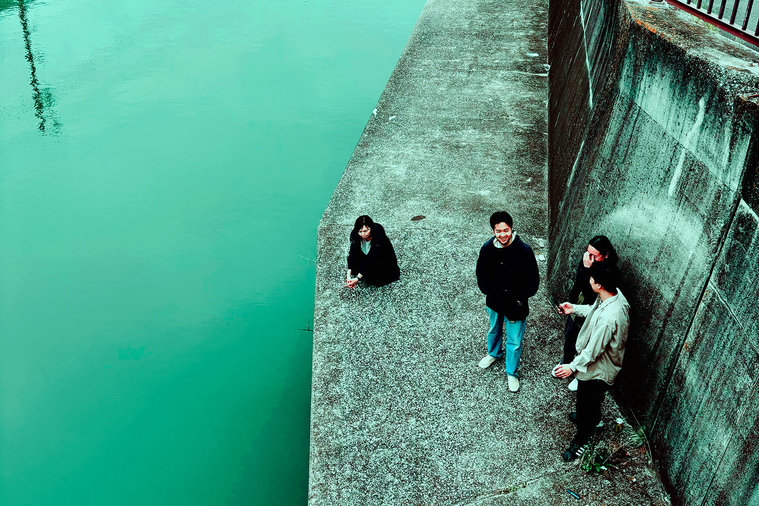 Tokyo Positive Emogazeこと4人組オルタナバンドForbear、新作EPリリース！