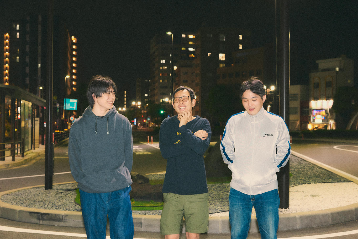 鹿児島在住オルタナティブロックバンド・No edge、新作EP「Me And Everyone Else」LIKE A FOOL RECORDSよりリリース！