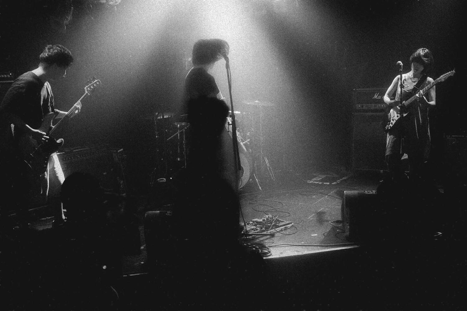 東京が拠点のオルタナティブロックバンドwanbed、1st EP「135」リリース＆3月14日に下北沢SPREADにて自主企画を開催！