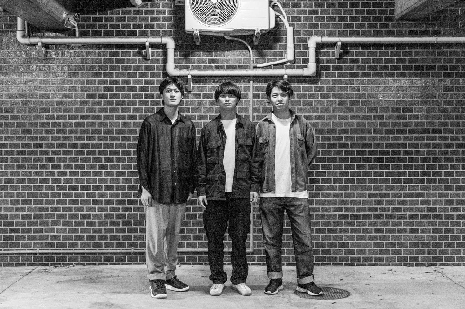 東京都発の３ピースバンド・inner flight、1stEP「here you are, junkie」デジタルリリース！