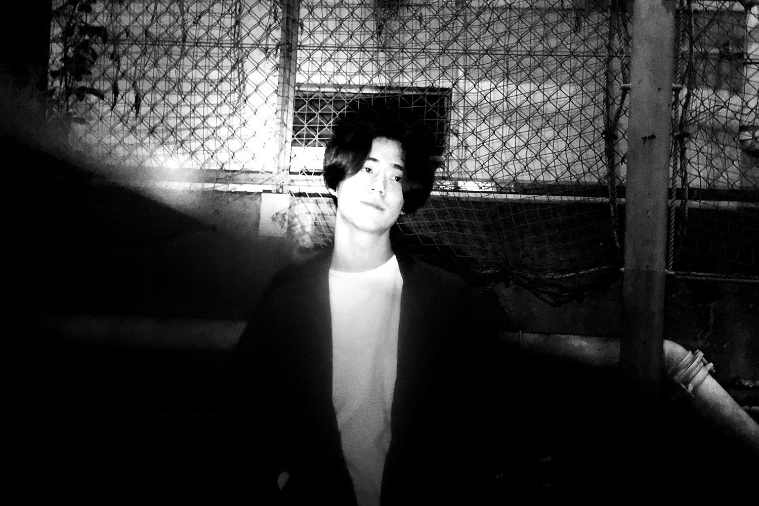 Suhm、アルバム先行SG「僕の死体はジャケにして」リリース&東阪ツアー決定＆MV公開！