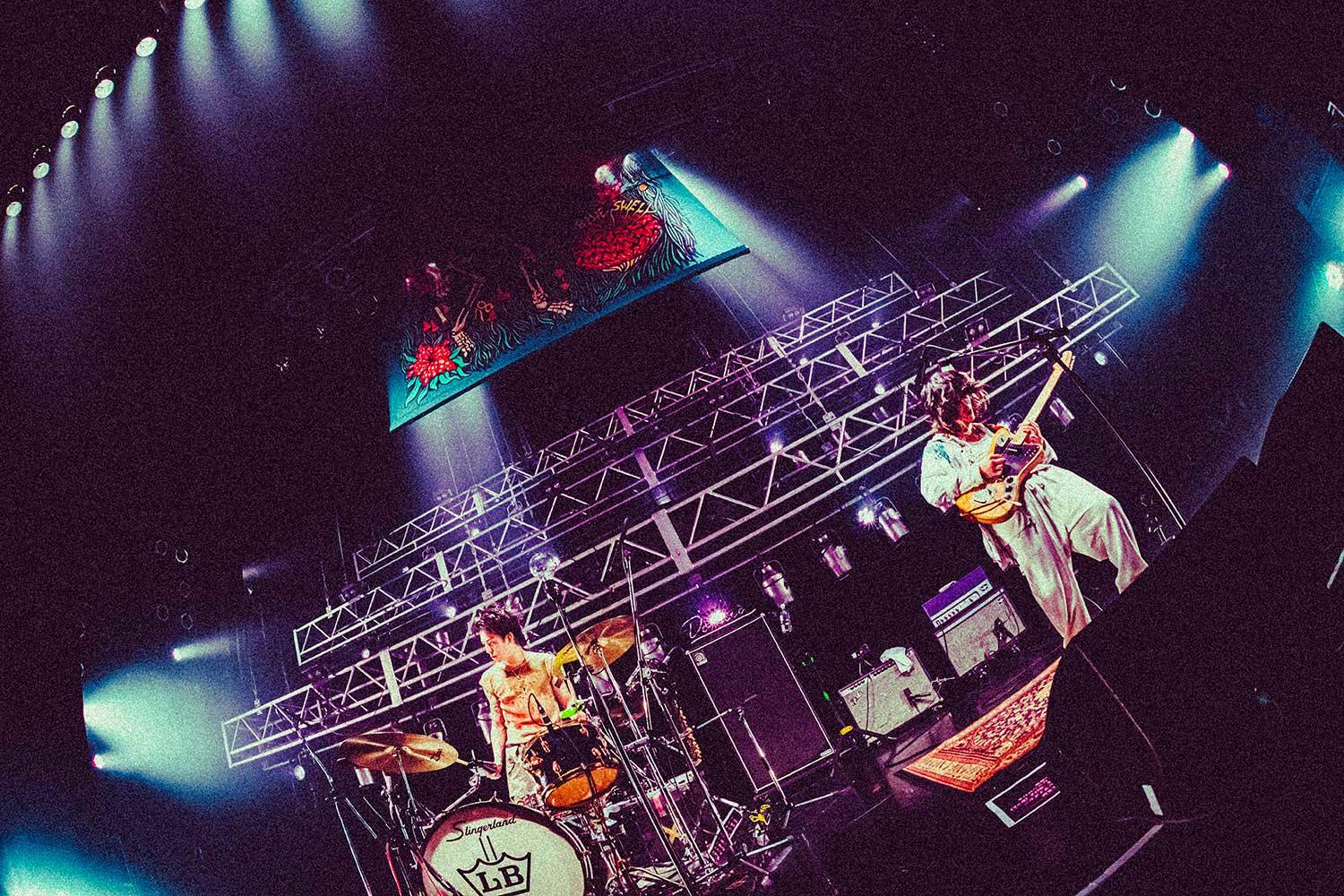 新局面を迎えたドミコ、鮮烈なアップデートを感じさせた「