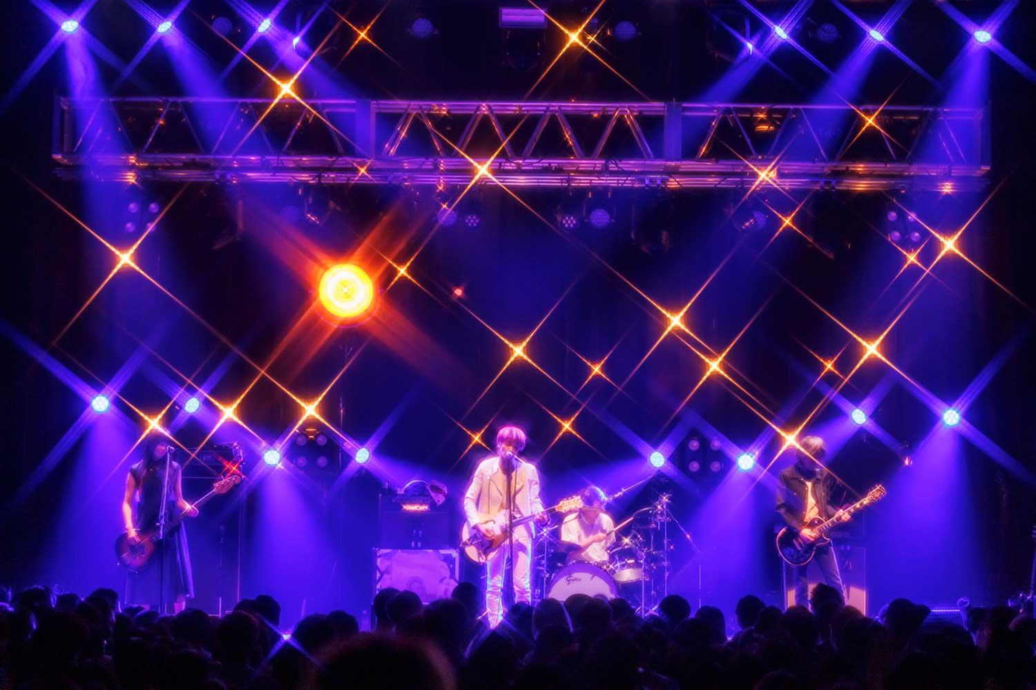 a flood of circle、Tour「花降る空に不滅の歌を」Zepp Shinjuku公演オフィシャルライブレポート