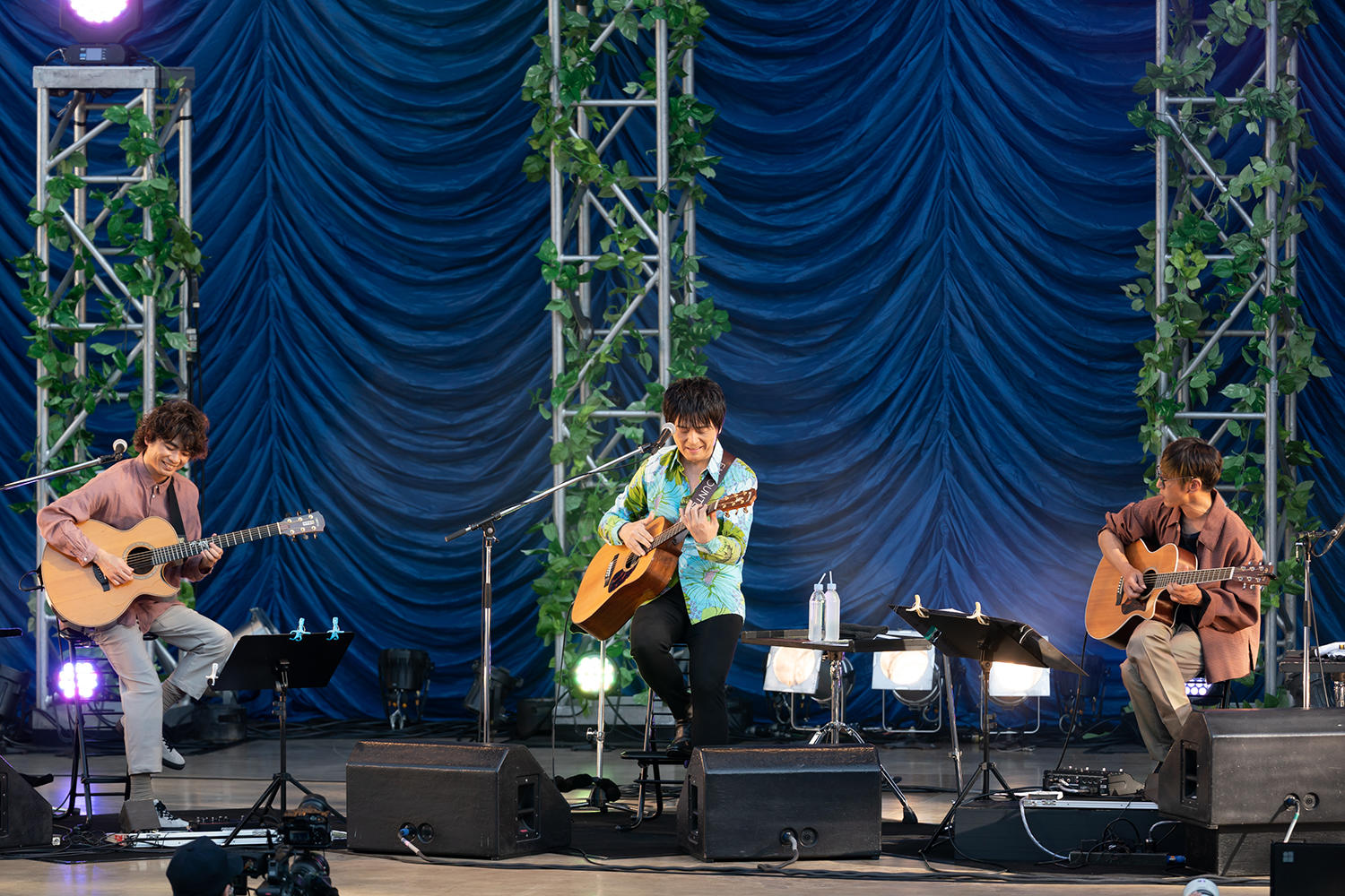 押尾コータローとDEPAPEPEが大阪城音楽堂で奏でた、関西ライブシーン復活の第一歩「緑音感」をレポート！