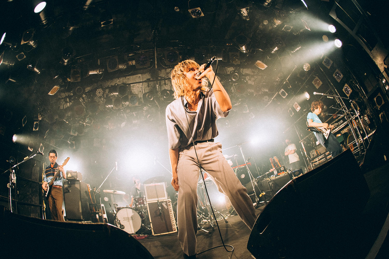 20220516_clubquattro_3.jpg