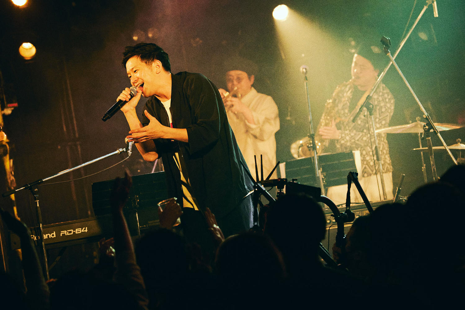 Keishi Tanakaと6人の腕利きによる、歓喜と愛に溢れたライブハウスワンマン「NEW KICKS」