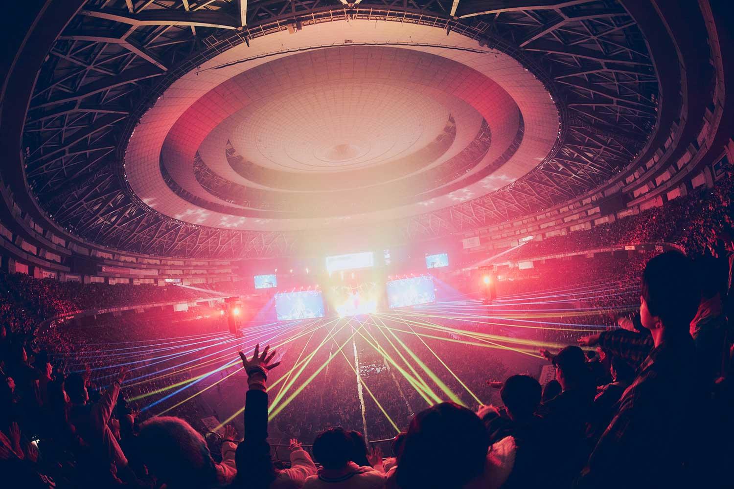 Saucy Dog、結成の地・大阪で迎えた