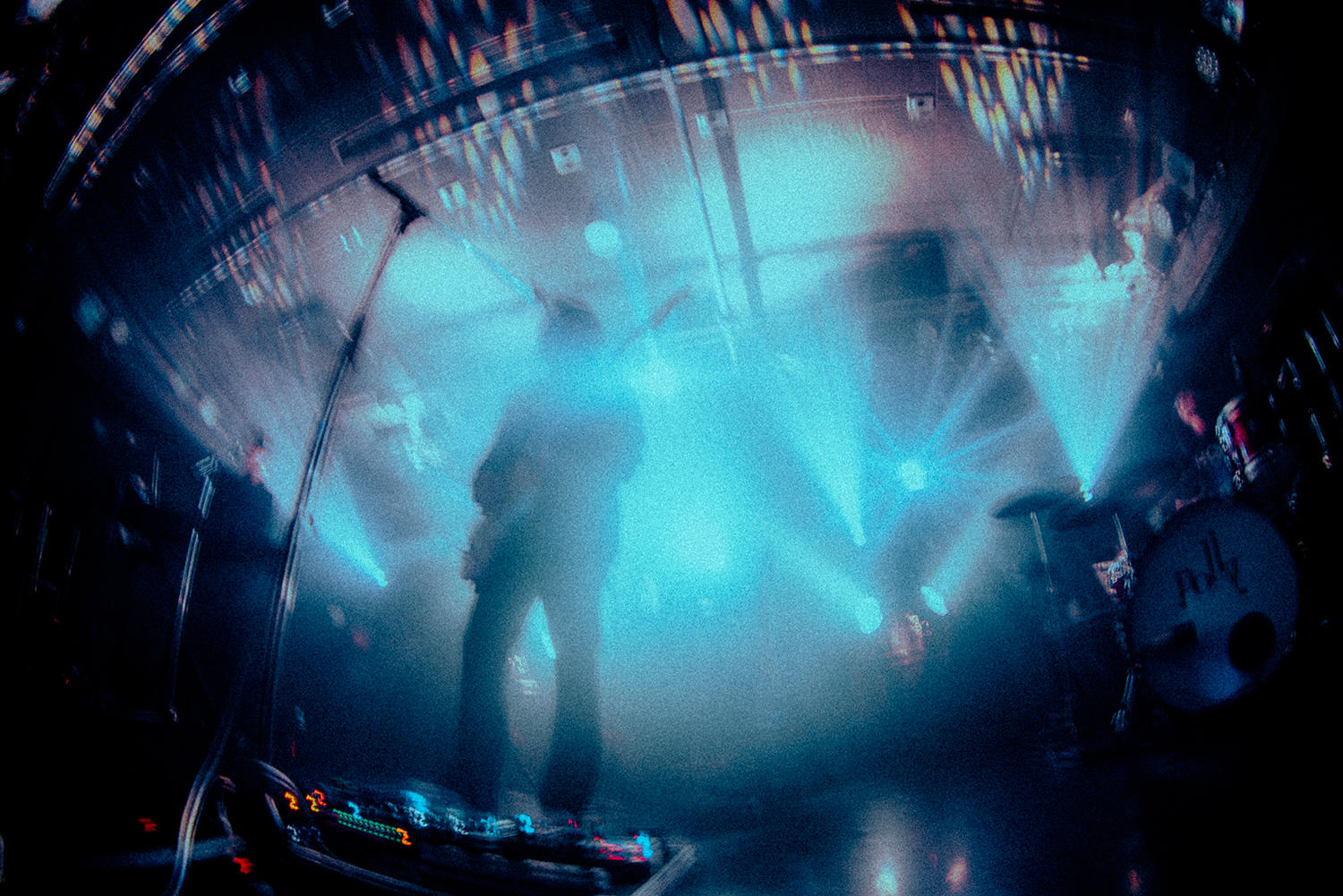 polly、進化を続ける新体制で挑む全国ツアーはDOGADOGAとの熱演からスタート!