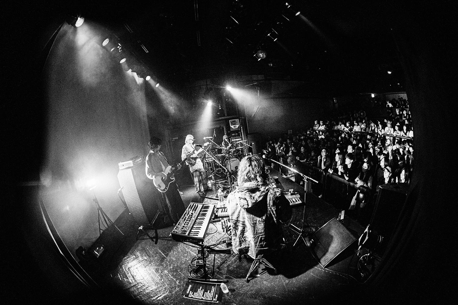 Geloomy、ユルいまま刺激的な音楽を鳴らす渋谷WWWワンマン公演。