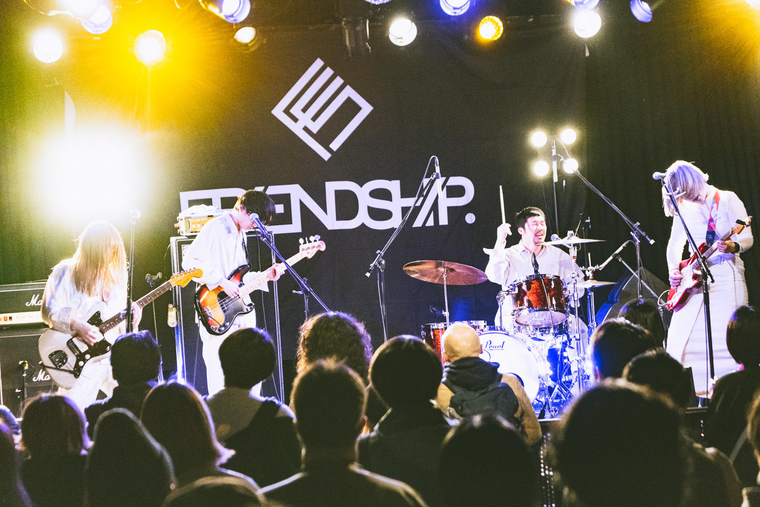 「オルタナティブ」を体現する4バンドがそれぞれの方法論で音を鳴らした『FRIENDSHIP. Presents SHINSAIBASHI SOUND RIVERSE vol.3』@心斎橋ANIMA