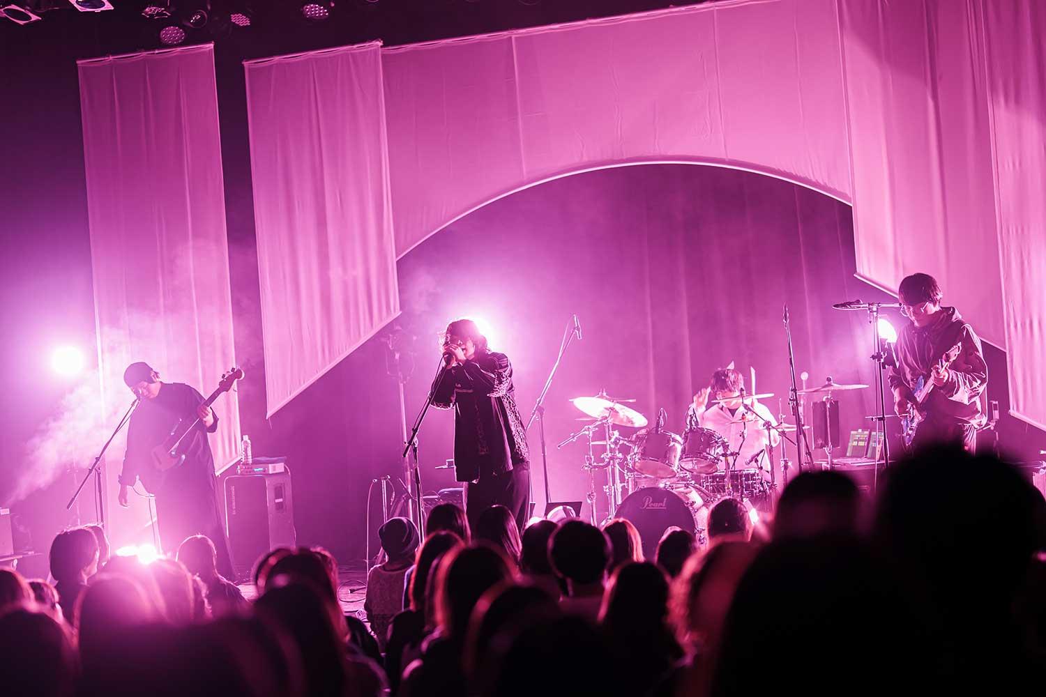 YOURNESS、定期公演「Breathing」を完走。その先へ続く想いが循環した夜