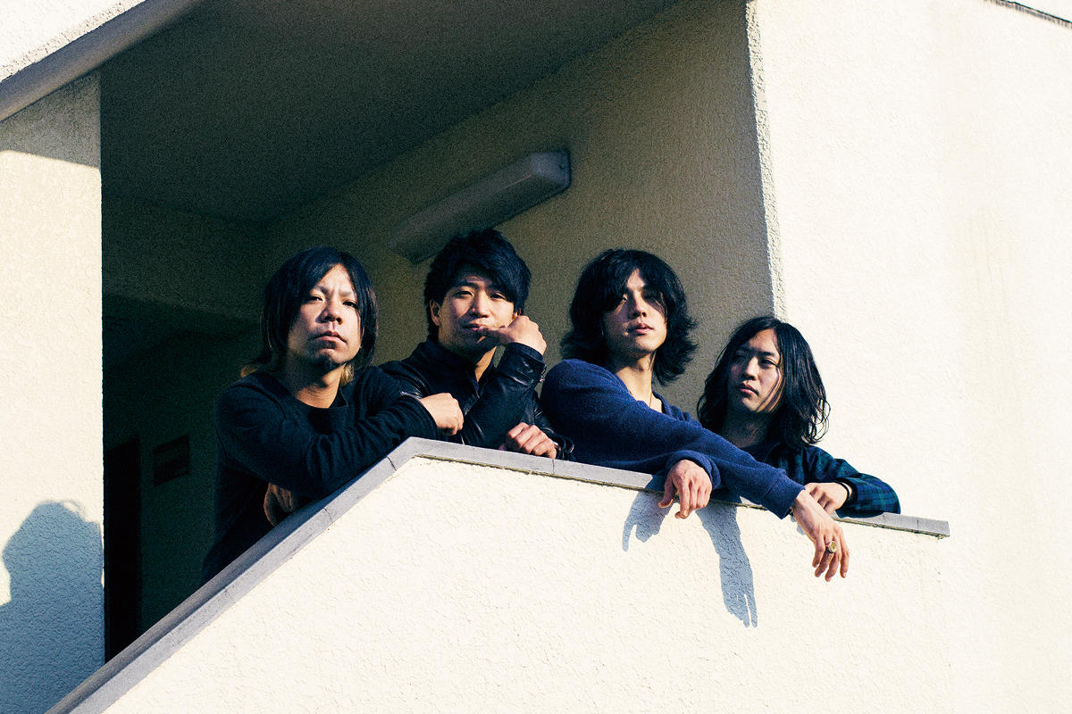 冊子「+H」vol.5、LAMP IN TERREN取材裏レポ！